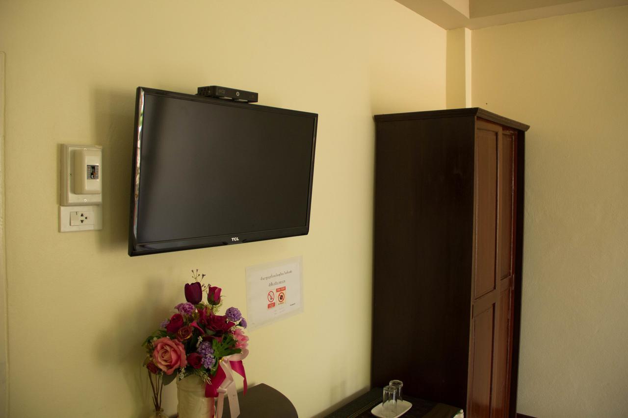 Raiwin Buri Resort Phrae Buitenkant foto